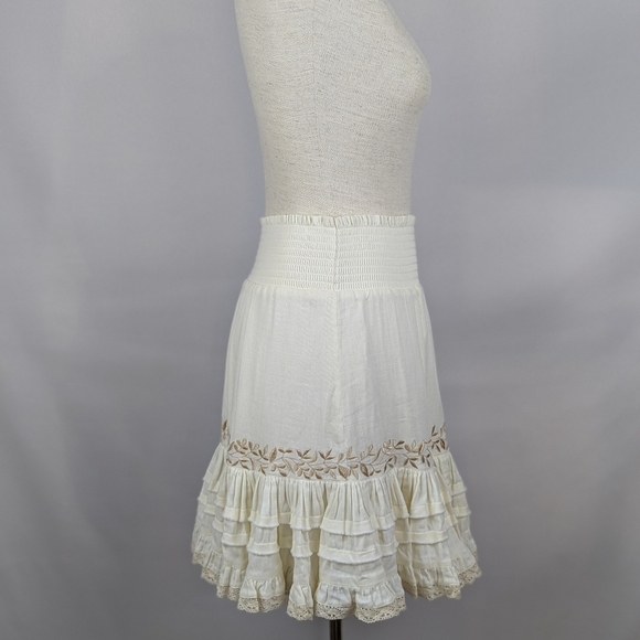 Secret Mission Amie Mini Skirt Embroidered Ruffled Smocked Organic Creme M NWT - Picture 6 of 16